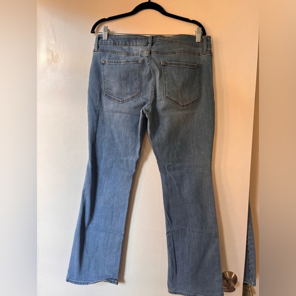 Old Navy boot cut jeans. Size 14 petite. - Picture 2 of 3